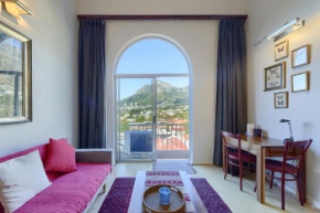 Loft Apartment off Kloof with Table Mountain views